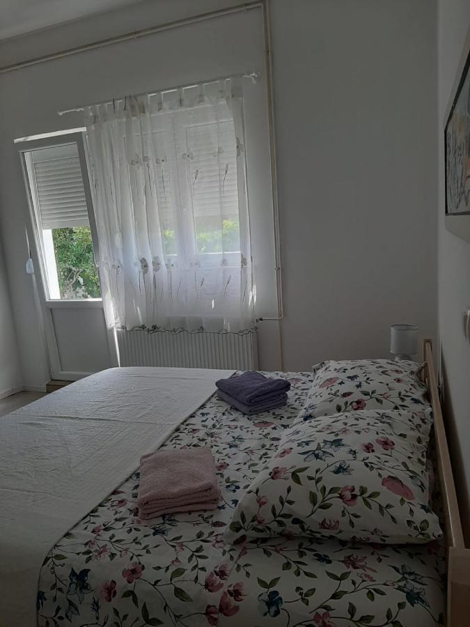 Apartment Maslina Биоград-на-Мору Экстерьер фото