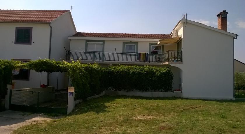 Apartment Maslina Биоград-на-Мору Экстерьер фото