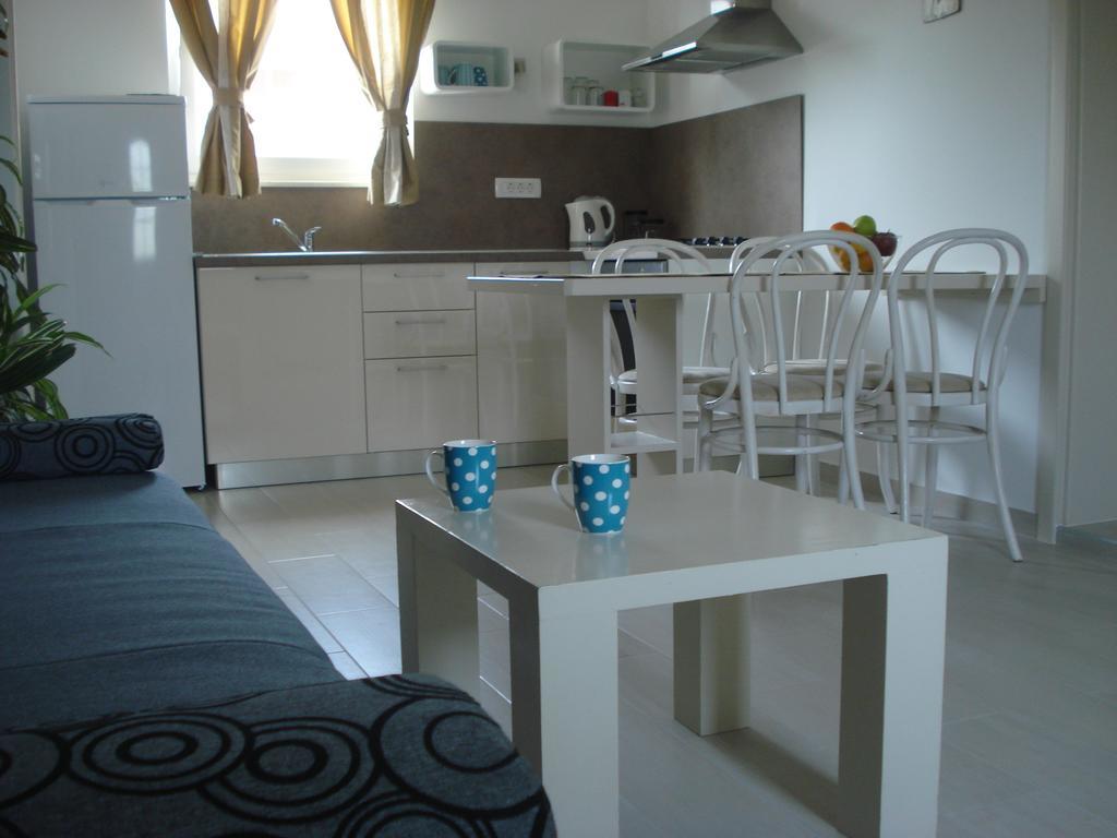 Apartment Maslina Биоград-на-Мору Номер фото
