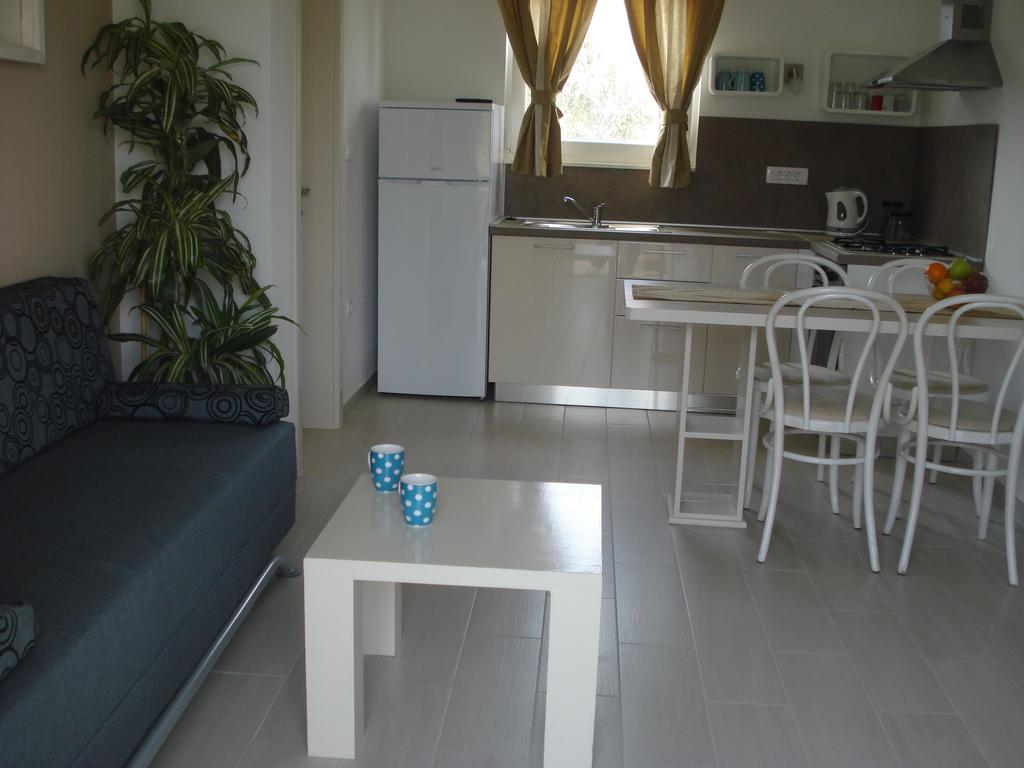 Apartment Maslina Биоград-на-Мору Экстерьер фото